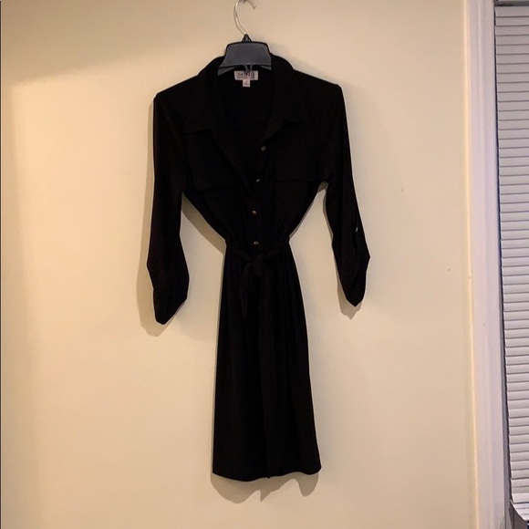 Dress - Picture 2 of 3